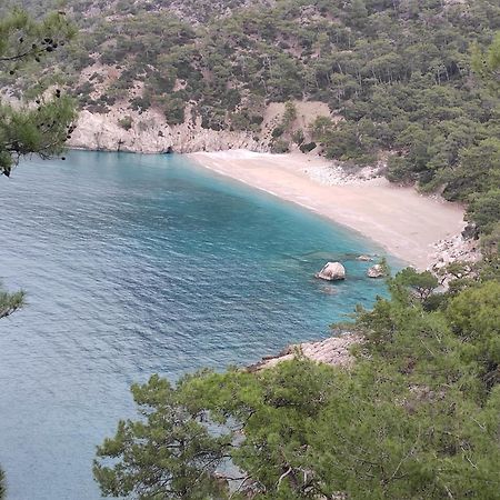Cileks Apart Otel Fethiye Bagian luar foto