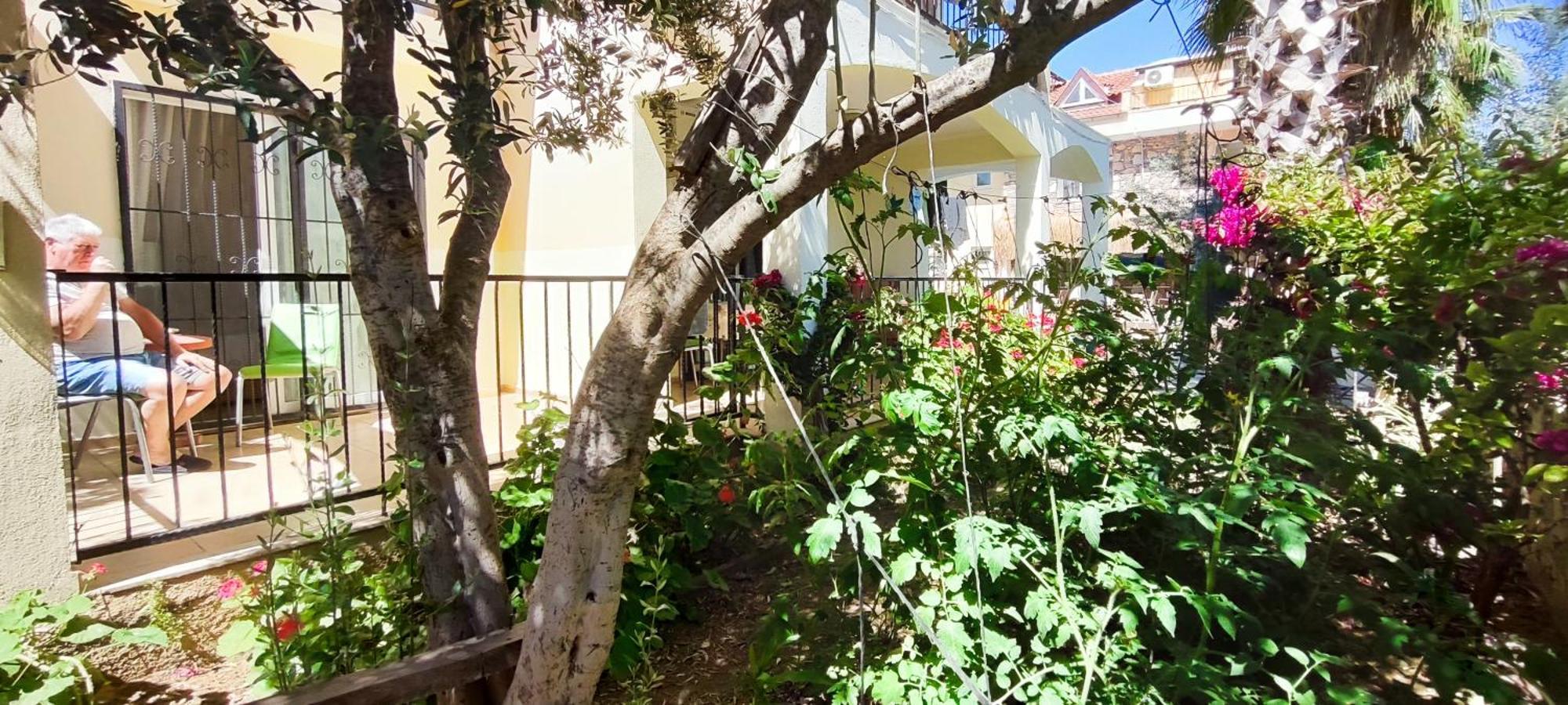 Cileks Apart Otel Fethiye Bagian luar foto